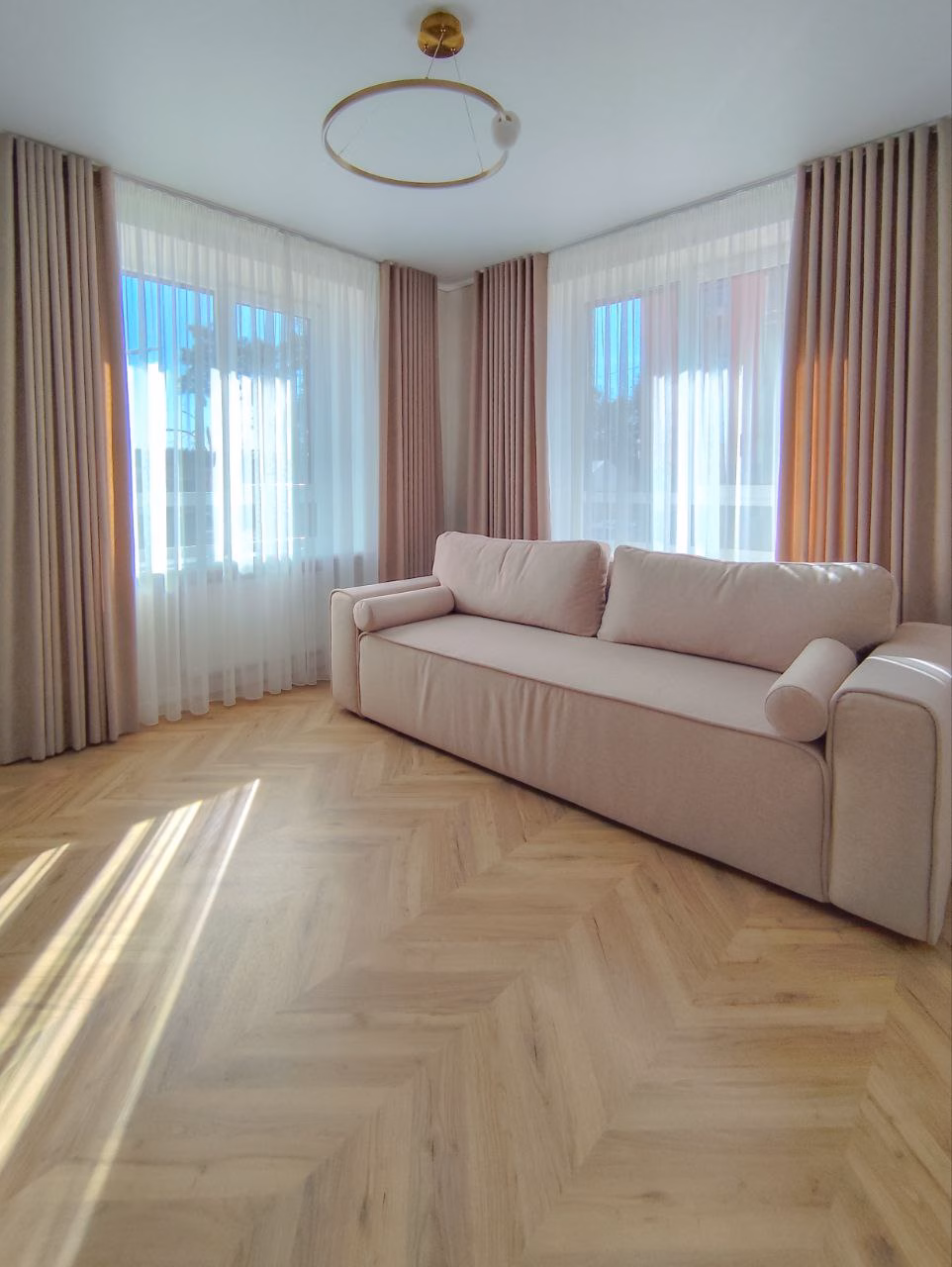 2 кімнатна 70 м з ремонтом